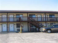 Crestview Inn And Suites Cedar Lake