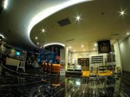 Platinum Hotel & Convention Hall Balikpapan – photo 4