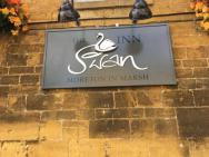 The Swan Inn – photo 1