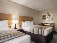 Country Inn & Suites By Radisson, Chicago-hoffman – photo 2