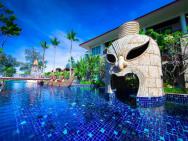 Graceland Khaolak Beach Resort- Sha Extra Plus