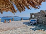 Aegean View - Seaside Apartment In Syros