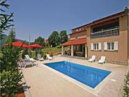 Awesome Home In Crni Kal With 6 Bedrooms, Wifi And Outdoor Swimming Pool