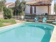 Awesome Home In Villaviciosa De Cordob With 3 Bedrooms, Wifi And Outdoor Swimming Pool – zdjęcie 2