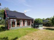 6 Person Holiday Home In Store Fuglede