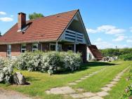 6 Person Holiday Home In Hesselager