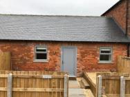 The Milking Parlour, Wolds Way Holiday Cottages, 1 Bed Cottage