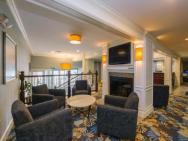 Holiday Inn Express And Suites Merrimack, An Ihg Hotel – photo 7