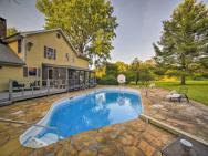 Private Dayton Home With Pool And Deck On 37 Acres!