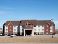 Holiday Inn Express Hotel & Suites Maryville, An Ihg Hotel