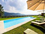 2 Bedrooms House With Shared Pool Enclosed Garden And Wifi At Vilar De Ferreiros