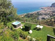 3 Bedrooms Villa With Sea View Jacuzzi And Enclosed Garden At Cefalu 2 Km Away From The Beach