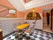 2 Bedrooms Appartement With Shared Pool Enclosed Garden And Wifi At Marrakesh