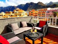 2 Bedrooms Appartement With Furnished Terrace And Wifi At Puerto De Santiago 1 Km Away From The Beach