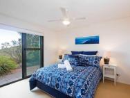 Beach House 7 26 One Mile Close Air Conditioned Wifi Foxtel Linen