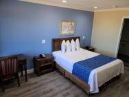 Travelodge By Wyndham Clearlake – photo 7