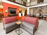 Drury Inn & Suites St. Louis Airport