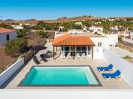 Casa El Cardon: Charming Villa With Private Pool.