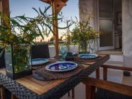 Akamas Sunset Bohemian Chic Apartments & Suites I By One Villas