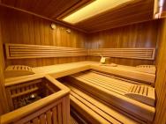 Wellnessparadies Mit Sauna Und Whirlpool – photo 5