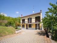 Villa Ciraldo In Monferrato With Garden – photo 7