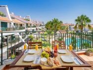 3 Bedroom Apartment In Gated Complex With Pool Vila Sol Resort