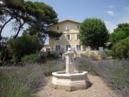Maison De Maitre For 10 People In The Heart Of The Vineyard