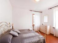 Amazing Home In Pietrasanta With 4 Bedrooms, Wifi And Indoor Swimming Pool – zdjęcie 3