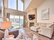 Scenic Family Condo With Game Room And Boat Dock!
