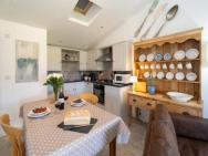 East Green Farm Cottage - Studio Barn - Aldeburgh Coastal Cottages
