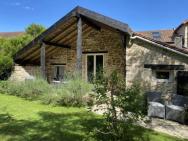 Remarkable 6pers Cottage In The Nature Off Mialet
