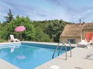 Awesome Home In St, Julien De Peyrolas With Wifi, Private Swimming Pool And Outdoor Swimming Pool – zdjęcie 3