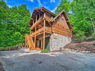 Shanty Slopeside Ski And Golf Home Hot Tub And Fire Pit