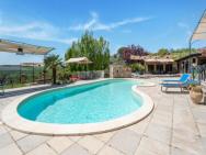Swimming Pool, Close To Rome, In The Rome Countryside, Wifi