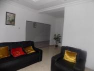 1bed Service Apartment Shortlet-free Wifi - Peter Odili Rd Or Stadium Rd- N23,000