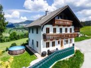 Stunning Home In St. Koloman W/ Outdoor Swimming Pool, Wifi And 5 Bedrooms – zdjęcie 1