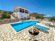 Awesome Home In Koroni With Outdoor Swimming Pool, Wifi And 4 Bedrooms