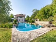 Awesome Home In Umbertide With 6 Bedrooms, Wifi And Private Swimming Pool – photo 7