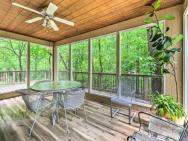 Idyllic Glen Carbon Home With Screened-in Porch – zdjęcie 2