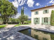 Holiday Flats At Domaine De Saint Endr Ol With Golf Spa And Pool