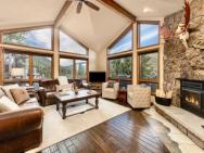 Alpenglow Vacation Home At Windcliff Home