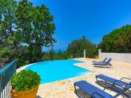 Brand New Villa Loki With Large Infinity Pool Wifi And Sea Views – zdjęcie 2