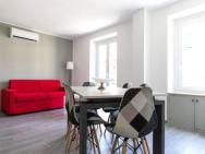 Ai Lagoni - Modern Apartment With Air Conditioning