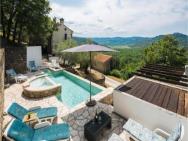 Beautiful Home In Cotici With Jacuzzi, Outdoor Swimming Pool And Private Swimming Pool