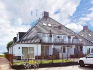 Cozy Apartment Located At The Beautiful Sneekermeer