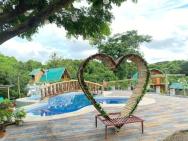 Don Roberto's Kubo Resort