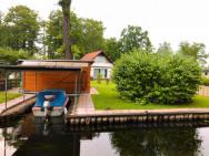 Ferienhaus Direkt An Der Spree Mit Whirlpool Und Sauna