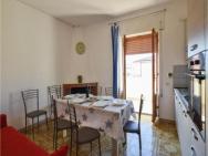 Awesome Apartment In Budoni With 3 Bedrooms And Wifi – photo 3