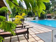 Cheerful 4 Bedroom Villa With A Luxurious Pool Kaya Villa Balapitiya