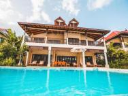 Eden Island Luxury Villa With Private Pool